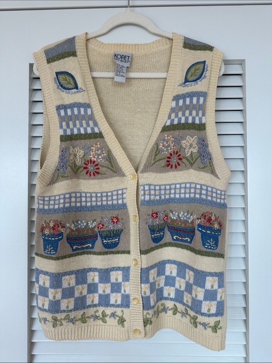 Koret Sweaters - Vintage Koret City Blues Floral Cottagecore Sweater Vest Size M